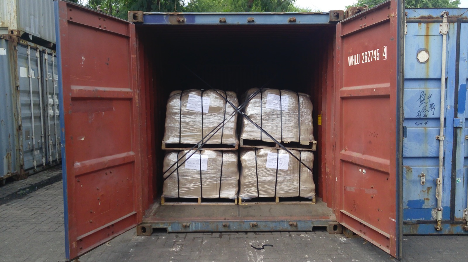 Manganese material under processing